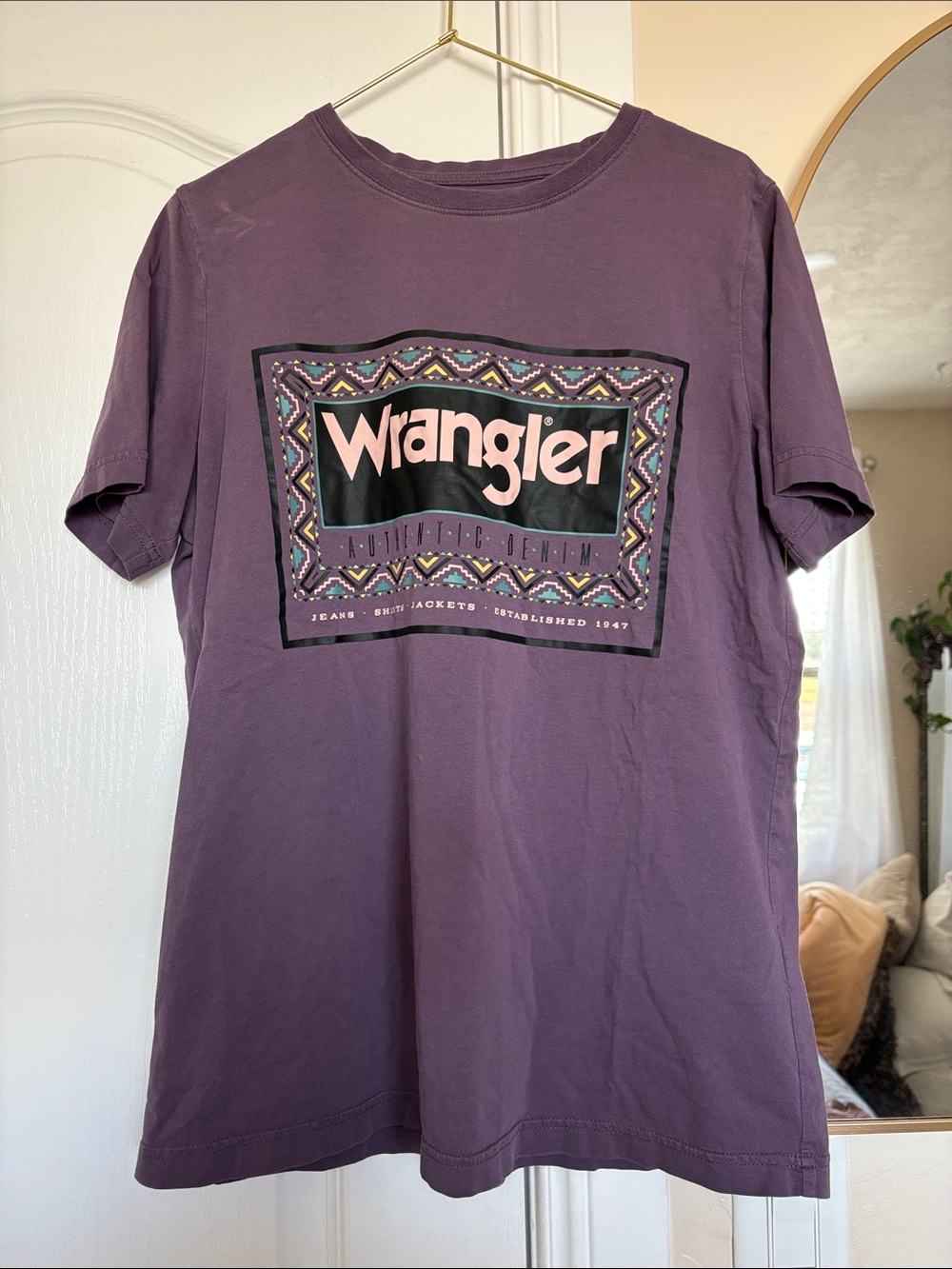 Wrangler Plum Graphic Logo Tee